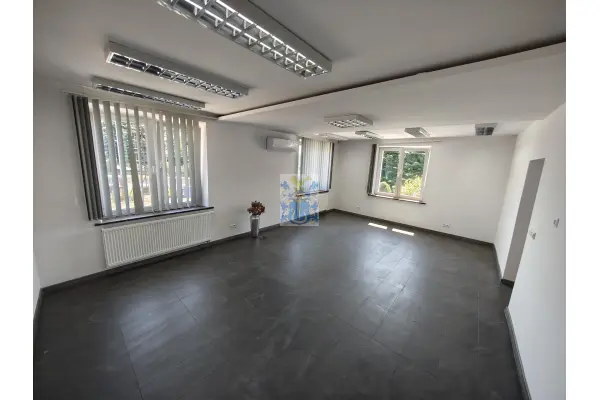 małopolskie, Kraków, Kraków-Podgórze, Borek Fałęcki, Zakopiańska, Zakopiańska budynek/lokal 230m2 7pok + parking